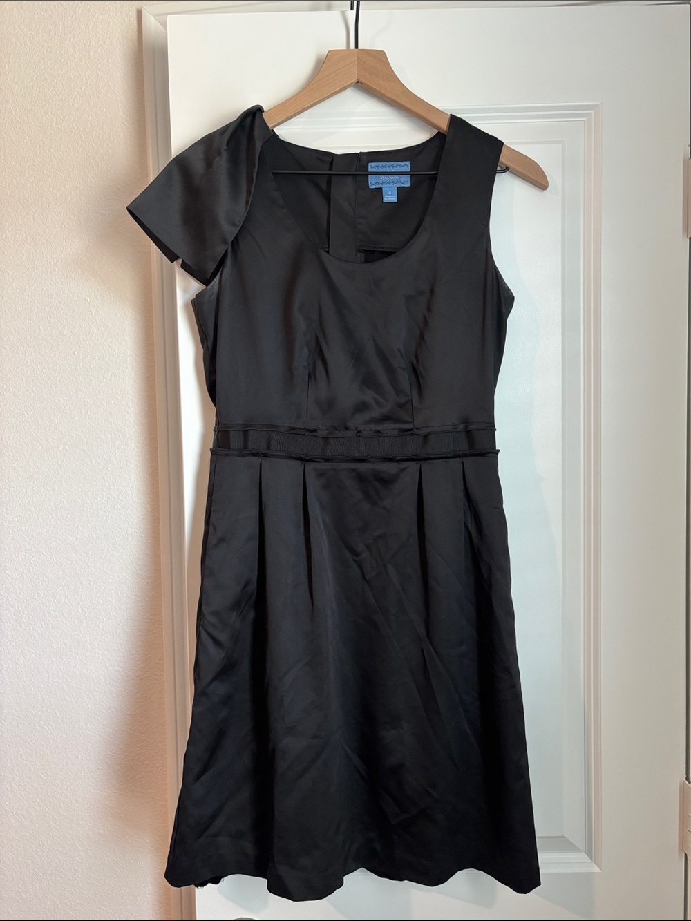Simply Vera Vera Wang Black One-Shoulder A-Line Dress